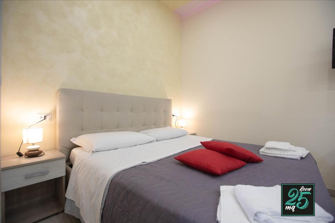 Room25Mq Picasso Cercola Εξωτερικό φωτογραφία