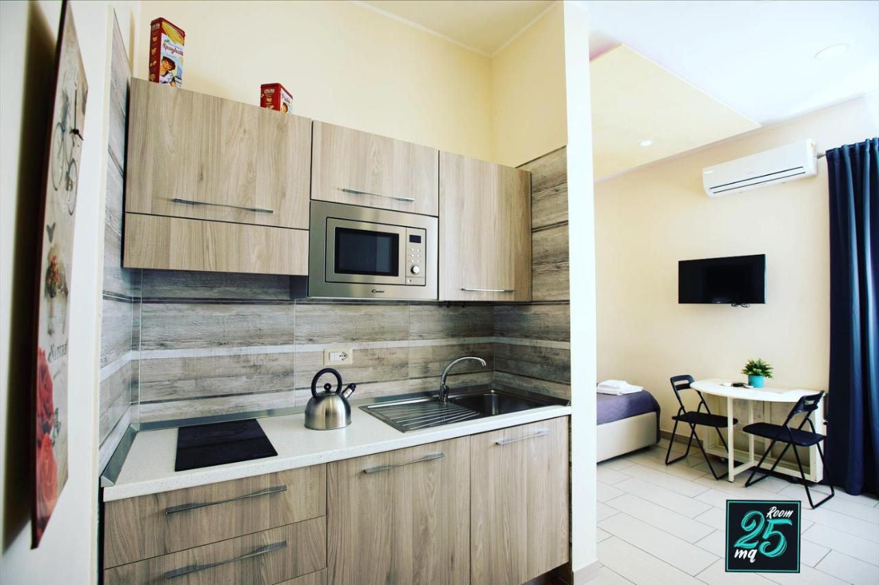 Room25Mq Picasso Cercola Εξωτερικό φωτογραφία