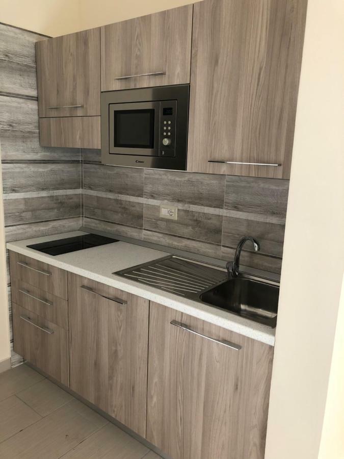 Room25Mq Picasso Cercola Εξωτερικό φωτογραφία